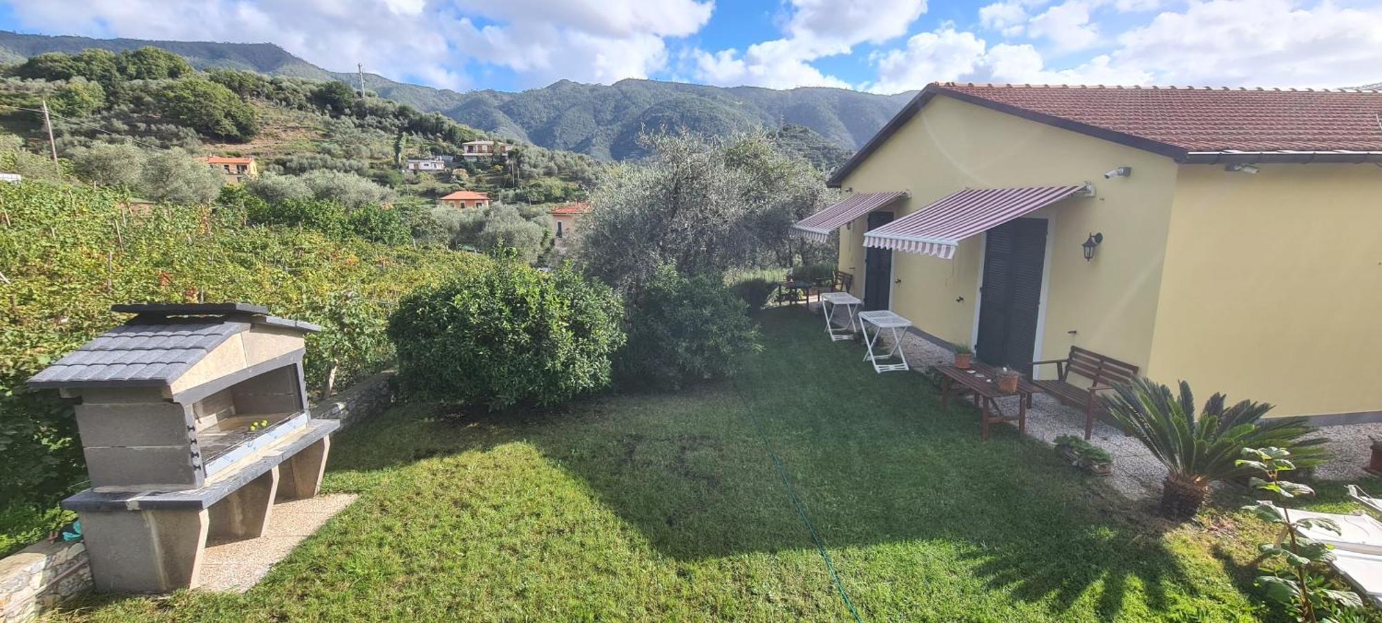 Agriturismo La Collina Verde Levanto Bagian luar foto